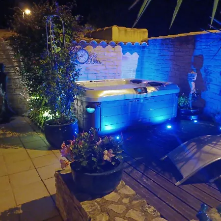 Holiday home Lou Bagnou Mi-clos Bagnols-sur-Ceze
