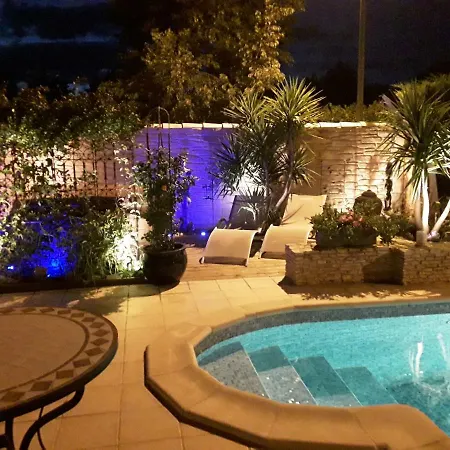 Lou Bagnou Mi-clos Holiday home